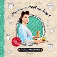 Een recept uit Marije Sietsma, Karin Sitalsing, Helga de Graaf en Annagreet Hoogeland - Maak van de noot een deugd