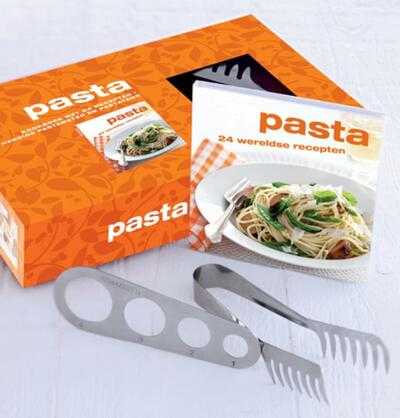 Joris Scott, Niels Schavemaker en Justin Scott - Pasta boek-box