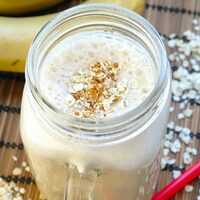 Serveersuggestie Ontbijtsmoothie met banaan en havermout - Lovemyfood.nl