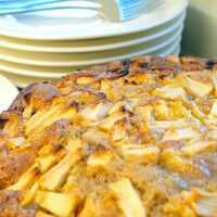 Serveersuggestie Appelcake met kardemom en gember