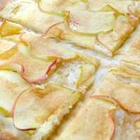 Serveersuggestie Flammkuchen met appel