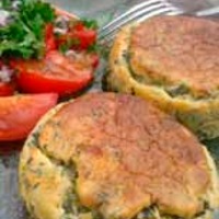 Serveersuggestie Souffle van zevenblad of brandnetel en schapenkaas